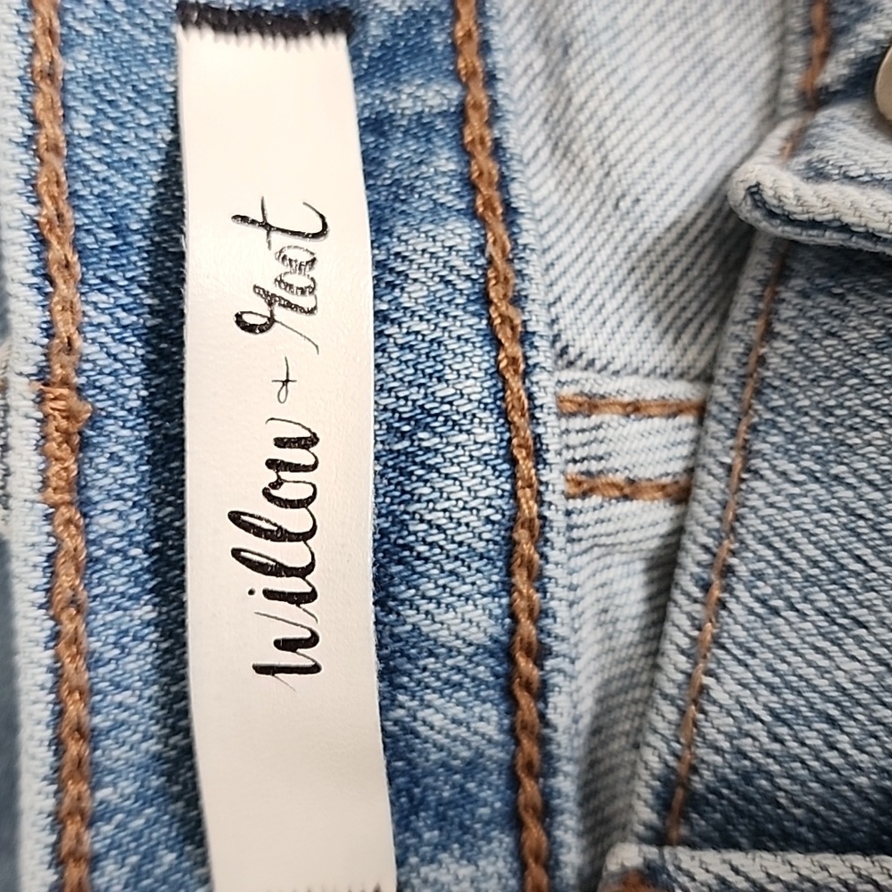 Willow & Root The Rise Up Ripped Jeans/ Size 27 View 5